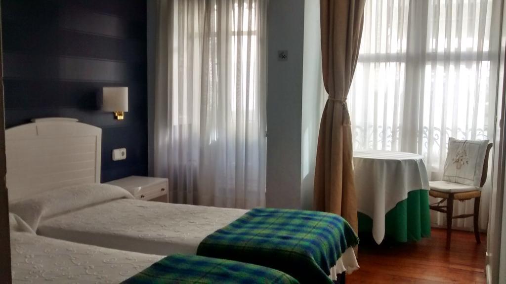 Hotel Casa De Marinos Uribekosta Plentzia Zewnętrze zdjęcie